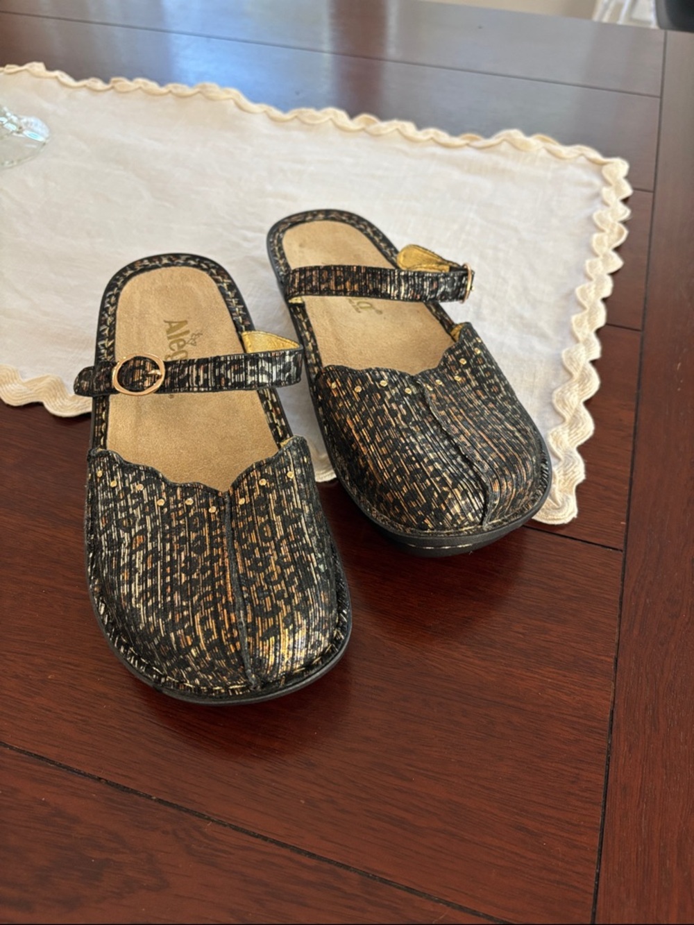 Alegria Tuscany Slip On Mules Strap and Buckle Metallic cheetah  37W new NWOT